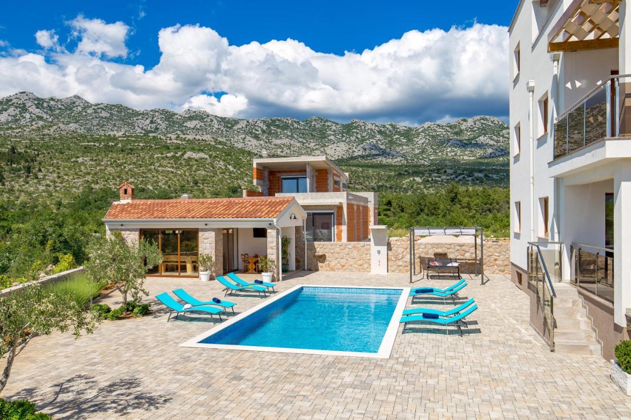 Villa Grandioza Seline Buitenkant foto